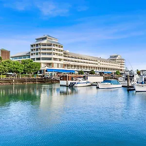***** Отель Shangri-la The Marina, Австралия